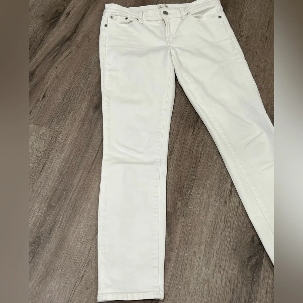 EUC Women’s J. Crew US 26/28 Stretch Classic Staple White Jeans Pants Denim